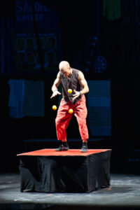 2022 08 MOYA Montecasino_Gravity Juggling (4) 2022 08 MOYA Montecasino_Gravity Juggling (4)
